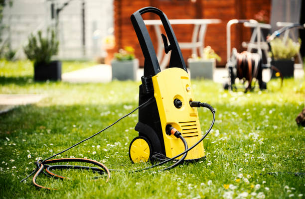 Best Spring Cleaning  in Town Line, NY